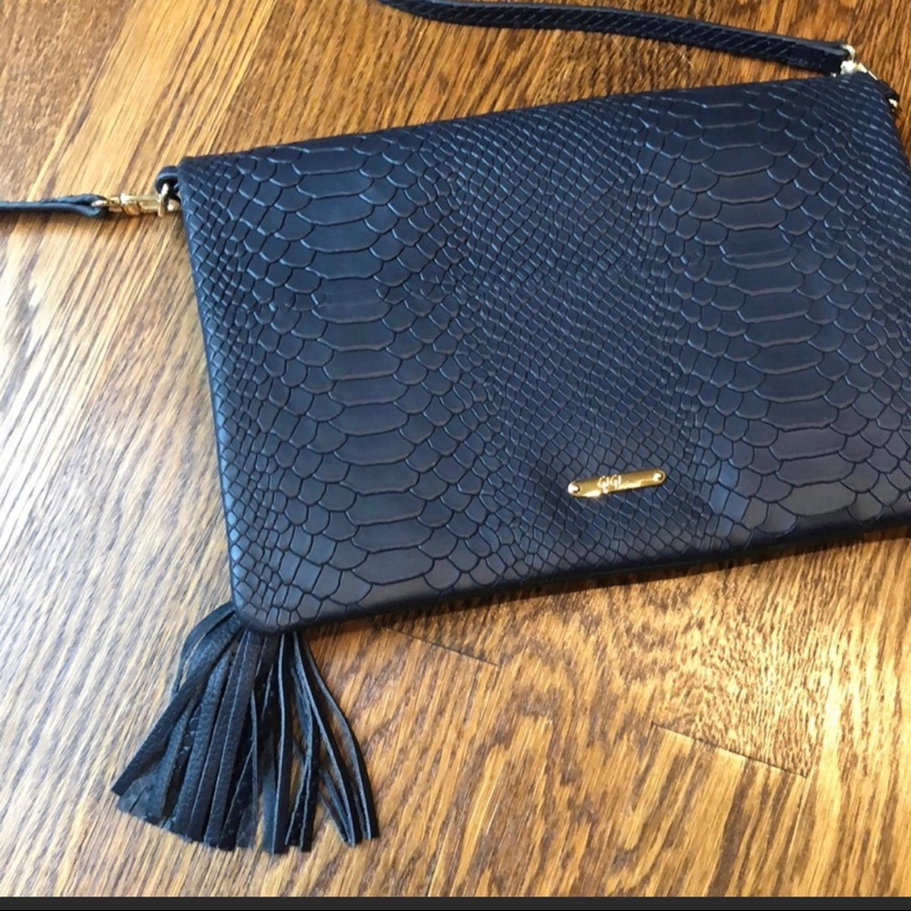 Brand New💥Gigi New York Python Leather Clutch